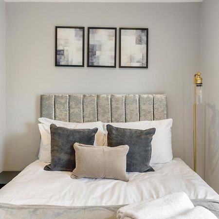 Wembley Luxury 3 Bedroom London Kültér fotó