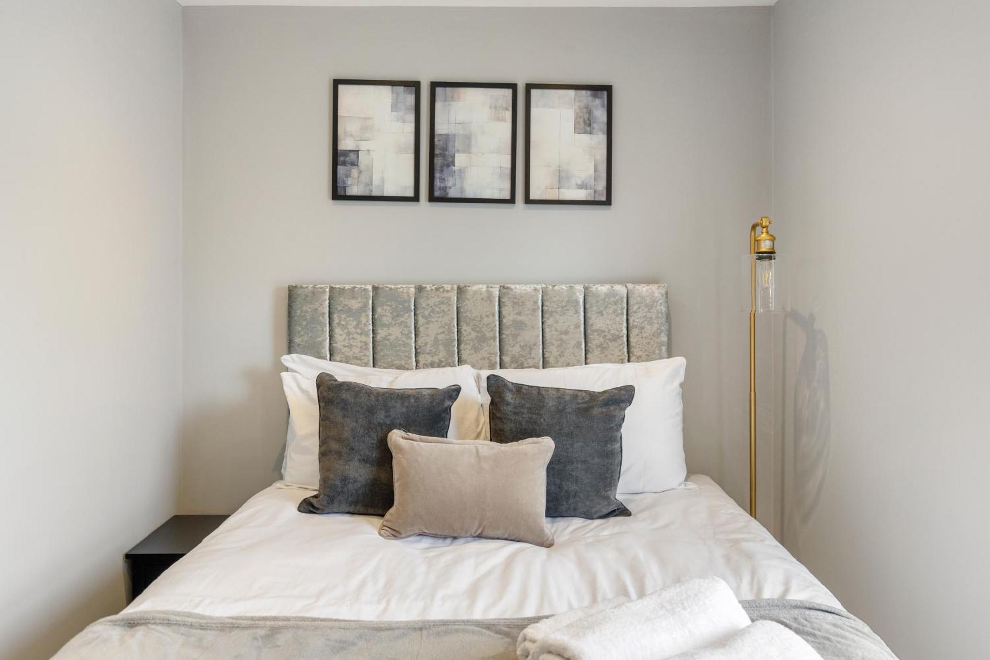 Wembley Luxury 3 Bedroom London Kültér fotó